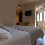 Room with sea view without balcony